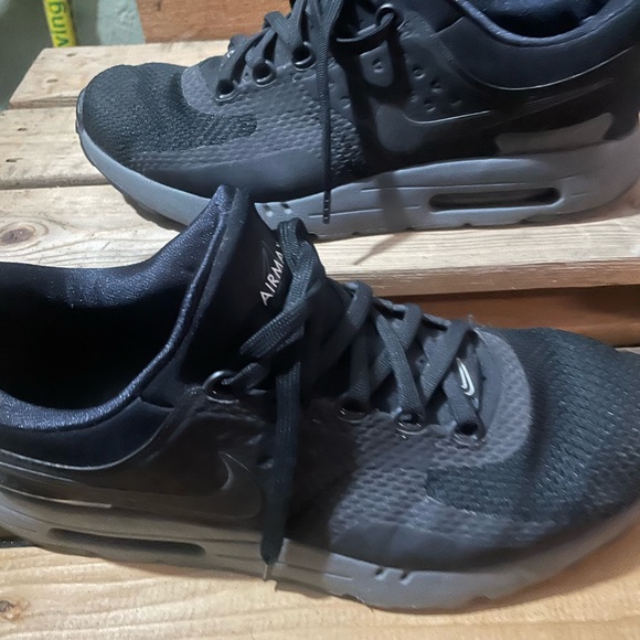 Nike Airmax Zero - Picture 2 of 4